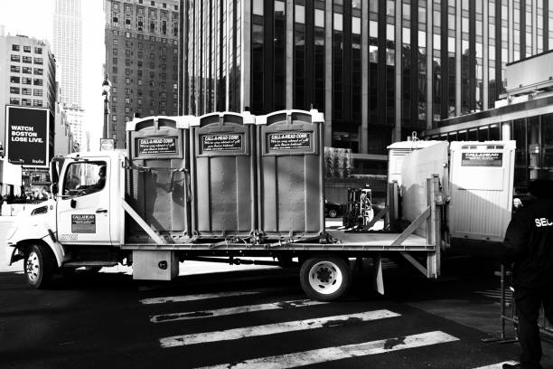Best Portable restroom trailer rental  in Yuba City, CA